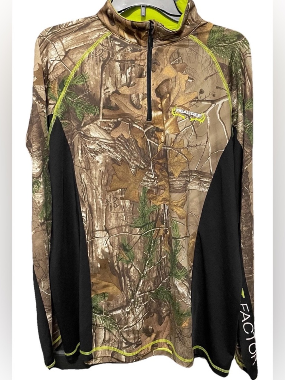 REALTREE Men's 1/4 Zip Camo BLACK Pullover Hunting Jacket Shirt szL Scent Factor
